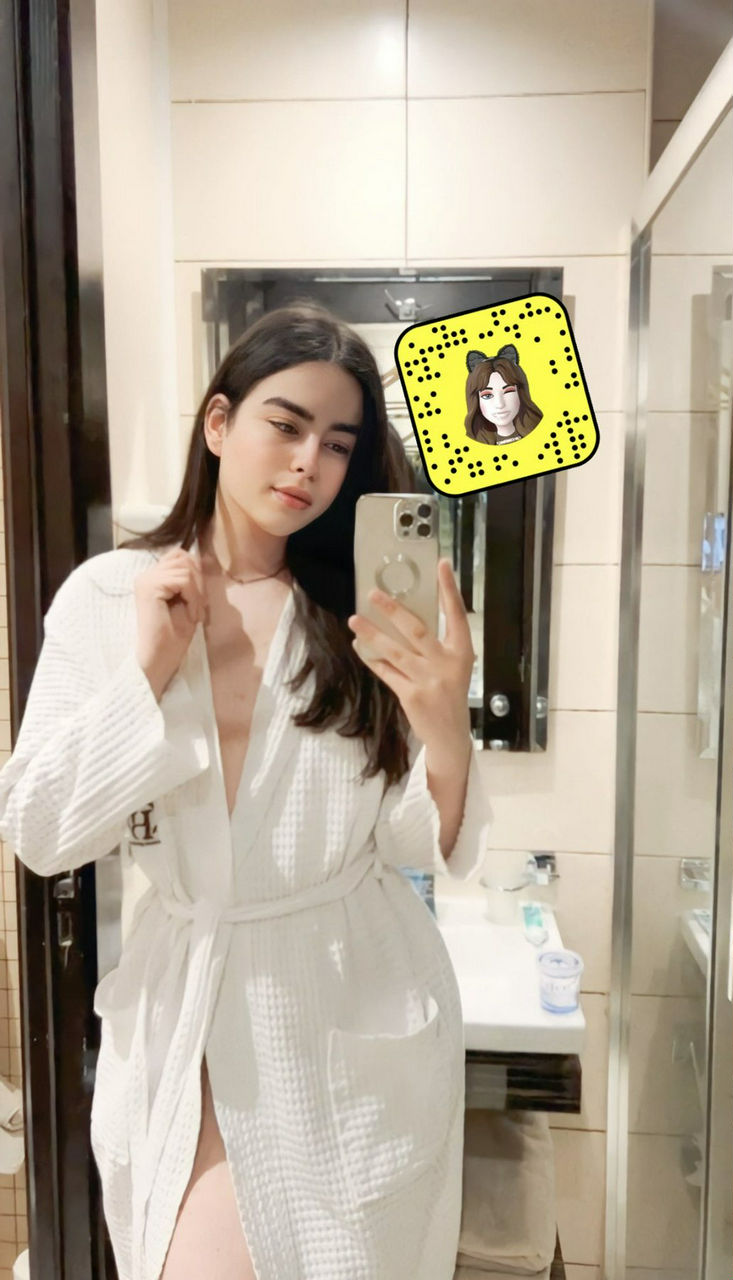 Escorts Riyadh, Saudi Arabia زين الهاجري xl 🦶🏻in Riyadh