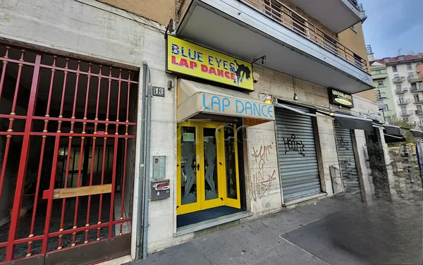 Strip Clubs Milan, Italy Blue Eyes Lap Dance