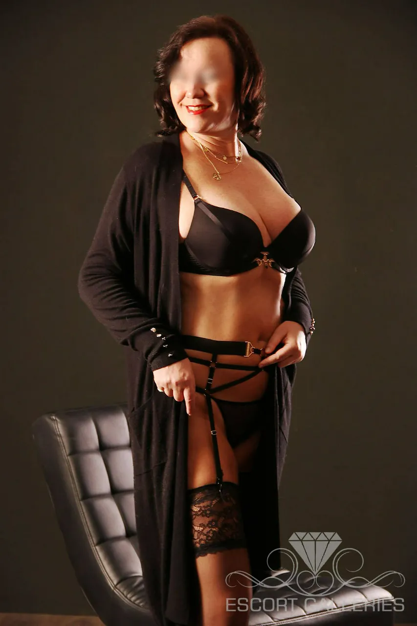 Escorts Koeln, Germany Nika