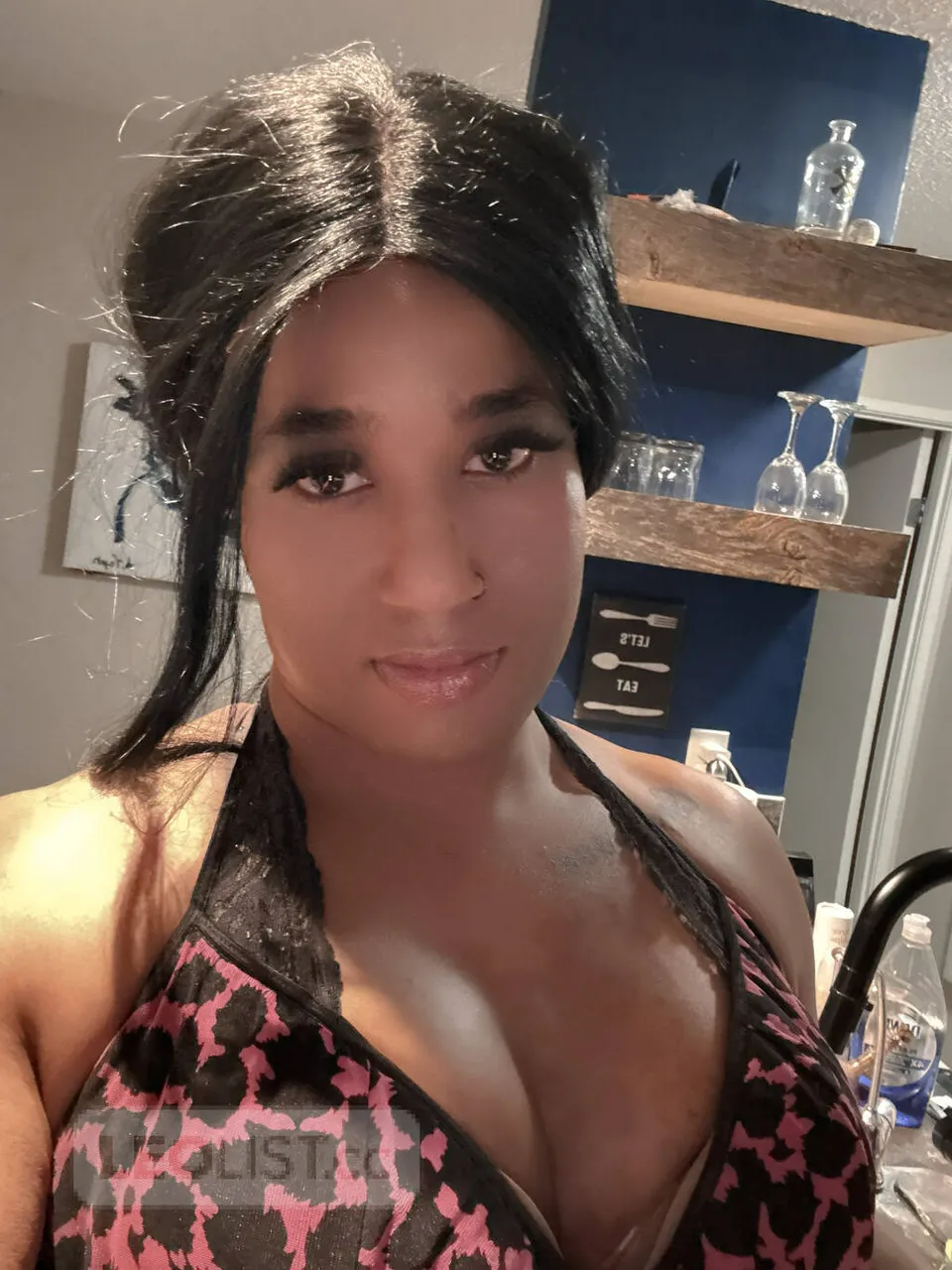 Escorts Edmonton, Alberta Alexa “Caramel Goddess”