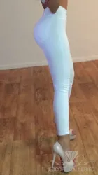 Escorts Dusseldorf, Germany null